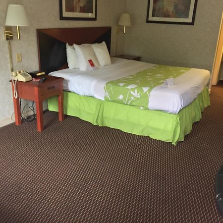Econo Lodge Dothan Eksteriør bilde