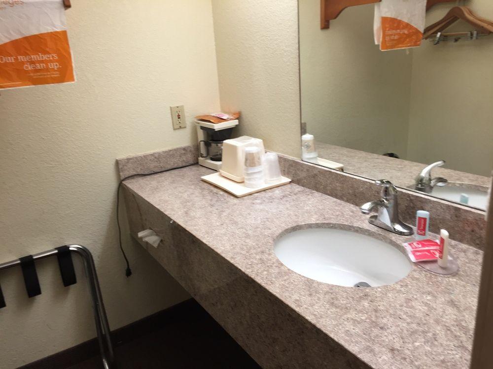 Econo Lodge Dothan Eksteriør bilde