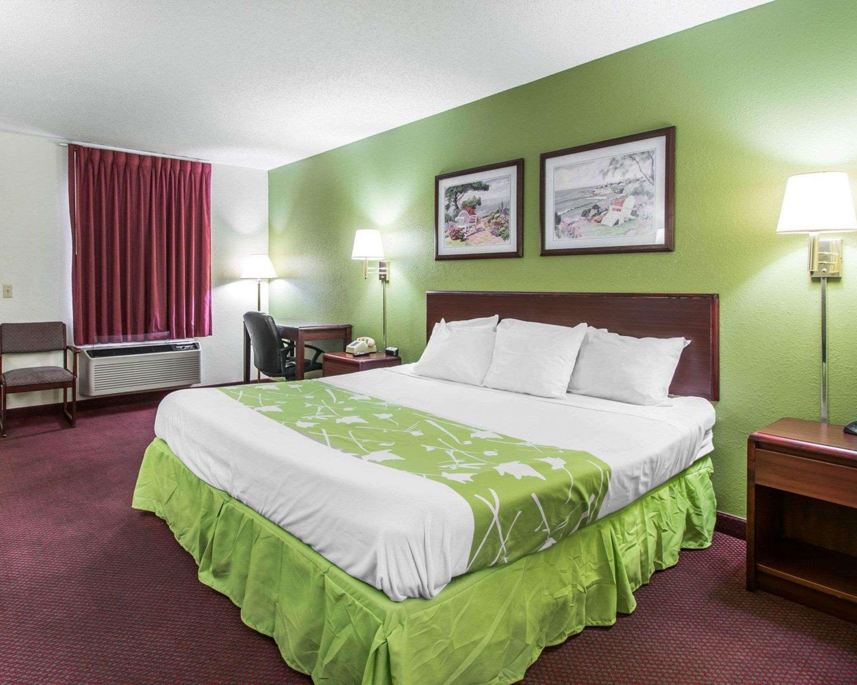 Econo Lodge Dothan Eksteriør bilde