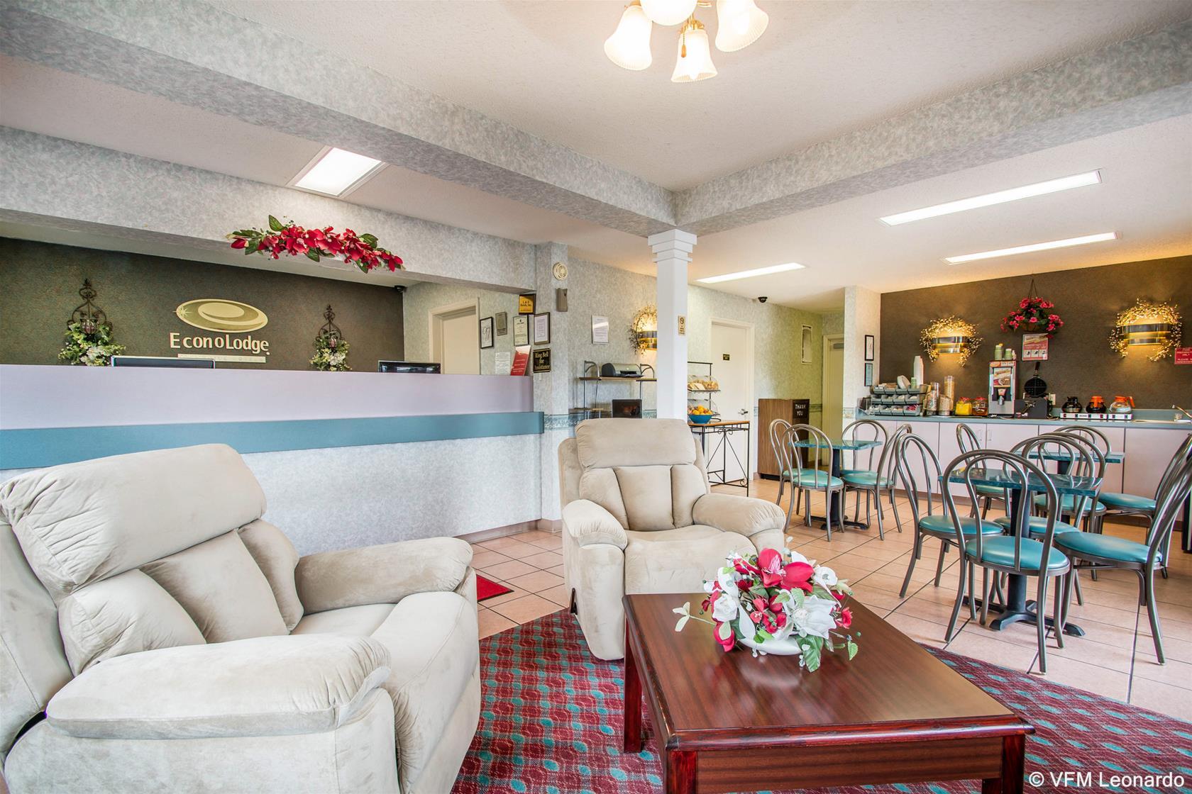 Econo Lodge Dothan Eksteriør bilde