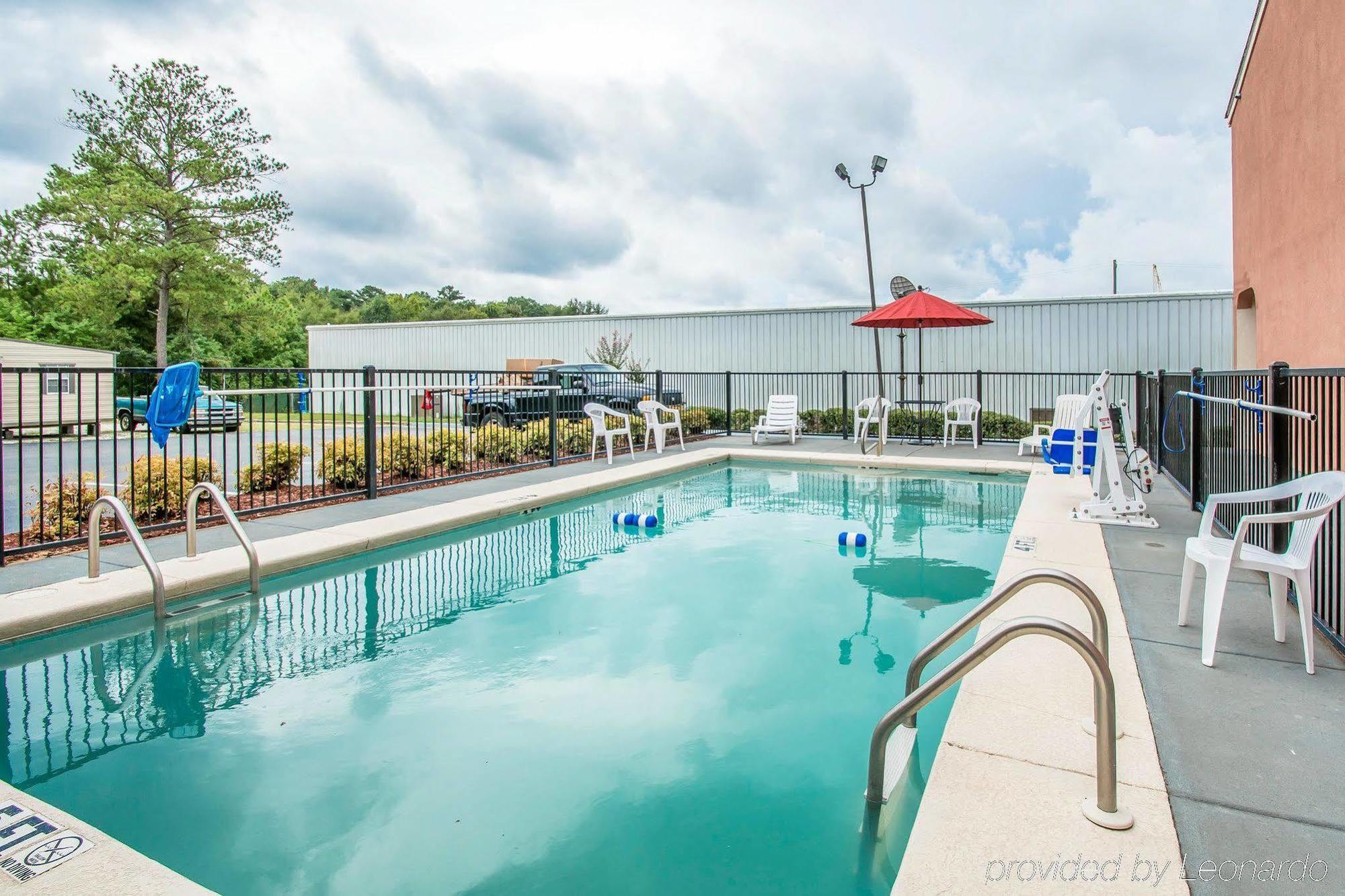 Econo Lodge Dothan Eksteriør bilde