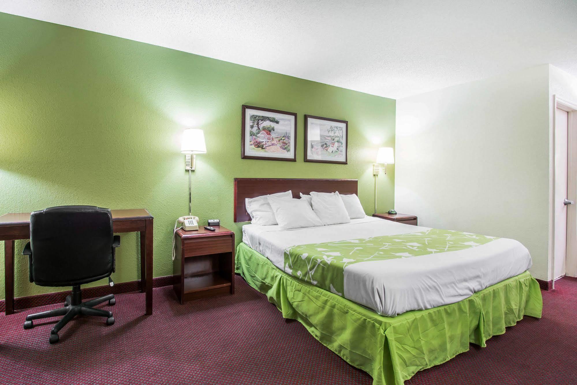Econo Lodge Dothan Eksteriør bilde